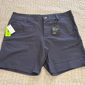 Navy men’s shorts NWT
